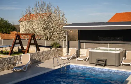 Villa Ivandvor, Maison 8 personnes à Sinj - Photo 6