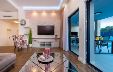 Villa Lorena Dalmacija, Maison 10 personnes à Nin - Photo 1