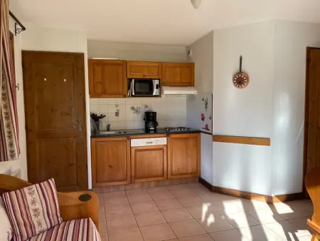 Appartement Calme avec Piscine, Terrasse et Skibus Proche Centre Samoëns - Photo 3