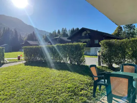 Appartement Calme avec Piscine, Terrasse et Skibus Proche Centre Samoëns - Photo 11