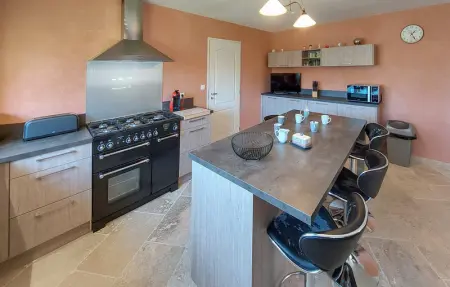 Location Maison 6 personnes à Chilhac - Photo 4