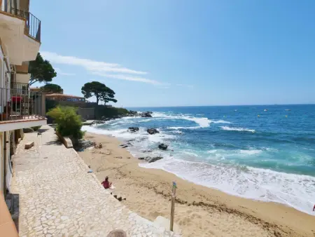 Appartement en Bord de Mer pour 4 à Palafrugell - Accès Direct à la Plage - Photo 6
