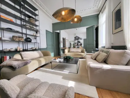 Grande Maison Bourgeoise avec Cour Privative, 5 Chambres, WiFi, Proche Commerces et Nature - Photo 24