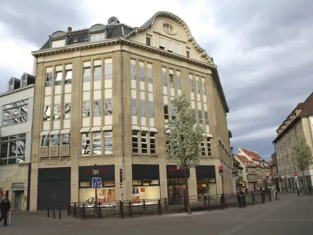 Appartement Rénové, 3 Ch. avec Parking Privé, Hyper-Centre Colmar - Photo 19