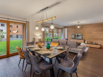 Appartement à Megève, Appartement moderne avec 3 chambres, terrasse, garage et services inclus à Megève - L973563