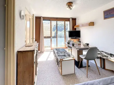 Appartement lumineux avec balcon, au pied des pistes, accès piscine, idéal pour 6 personnes - Photo 1