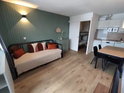 Appartement à Isola 2000, Studio Rénové avec Parking, Proche Pistes et Commerces à Isola 2000 - L973714