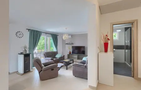 Villa Pepa Butori, Maison 4 personnes à Tinjan - Photo 2