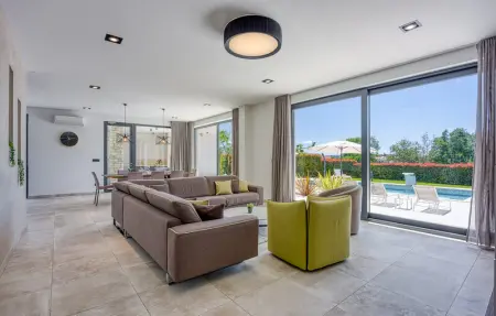 Villa Blanka, Maison 8 personnes à Tinjan - Photo 2