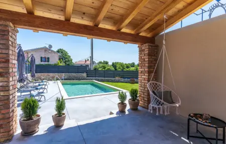 Villa No.8, Maison 9 personnes à Pazin - Photo 1