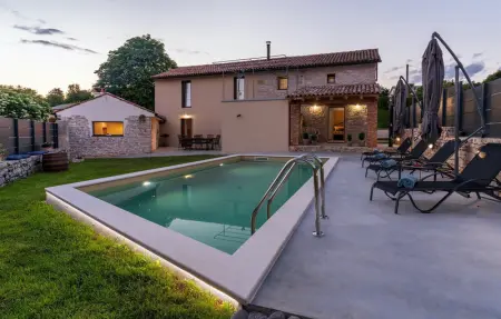 Villa No.8, Maison 9 personnes à Pazin - Photo 9