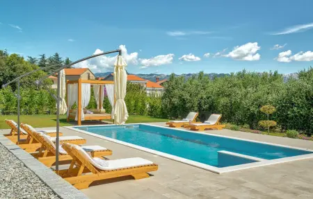 Villa Ena Mar, Maison 8 personnes à Pridraga - Photo 9