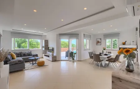 Villa Rita, Maison 6 personnes à Tinjan - Photo 2