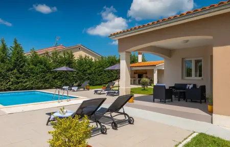 Villa Rita, Maison 6 personnes à Tinjan - Photo 4