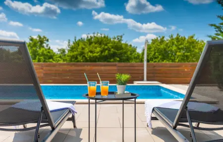 Villa Rita, Maison 6 personnes à Tinjan - Photo 6