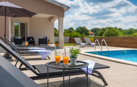 Villa Rita, Maison 6 personnes à Tinjan - Photo 11