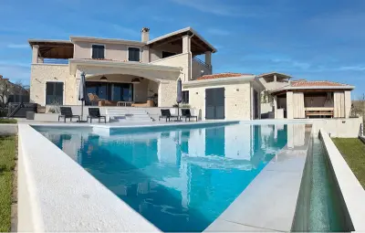 Maison à Vizinada, Villa BaseCamp - L974320