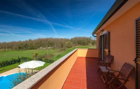 Villa Montreo, Maison 8 personnes à Tinjan - Photo 4