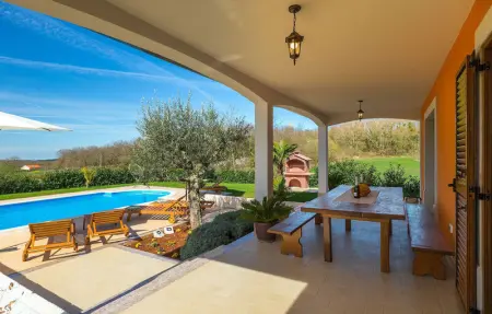 Villa Montreo, Maison 8 personnes à Tinjan - Photo 14