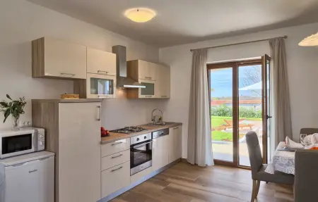 Villa Montreo, Maison 8 personnes à Tinjan - Photo 28