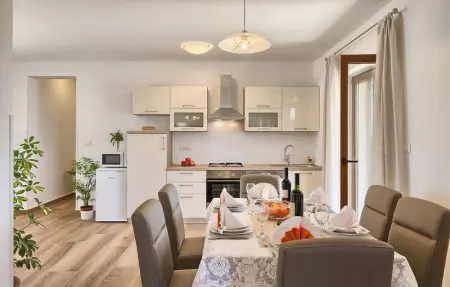 Villa Montreo, Maison 8 personnes à Tinjan - Photo 29