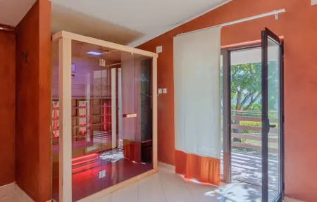 Villa Casa Travertina, Maison 10 personnes à Tinjan - Photo 8