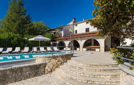 Villa Casa Travertina, Maison 10 personnes à Tinjan - Photo 15