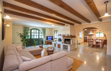 Villa Kringa, Maison 9 personnes à Tinjan - Photo 2