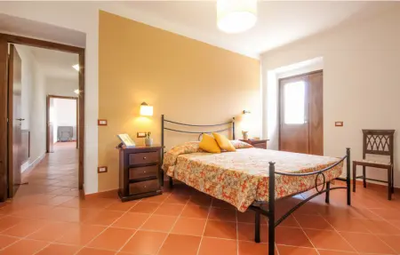 Location Maison 8 personnes à Rutino - Photo 19