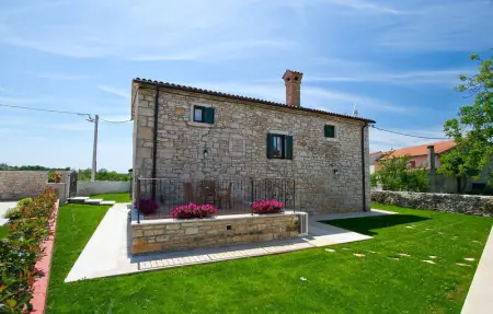 Villa Luca, Maison 10 personnes à Tinjan - Photo 7