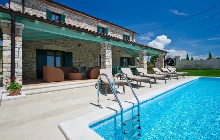 Villa Luca, Maison 10 personnes à Tinjan - Photo 17