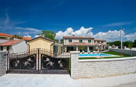 Villa Luca, Maison 10 personnes à Tinjan - Photo 19