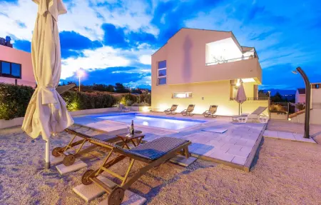 Villa Donata, Maison 8 personnes à Zadar - Photo 13