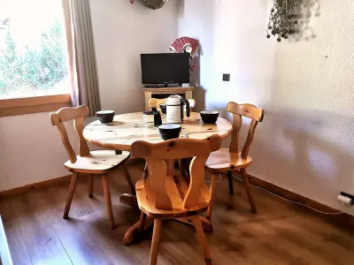 Appartement à Les Avanchers Valmorel, Studio divisible, 4 pers, skis aux pieds, proche commerces et ESF, balcon, équipements complets - L974708