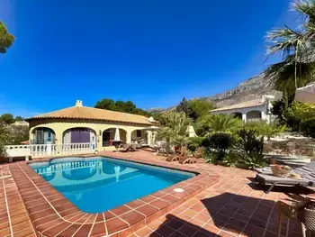 Villa in Altea,Villa 6 Pers à Altea avec piscine privée et climatisation, proche plage ES-166-36 N°974868