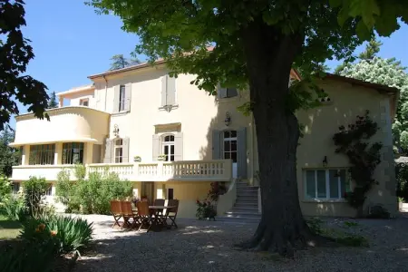 Rosalie, Maison en Provence avec Jardin - Photo 6