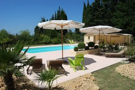 Rosalie, Maison en Provence avec Jardin - Photo 10