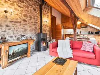 Appartamento a Saint Chaffrey ,Charmant 3 pièces avec balcon, piscine et poêle à bois, proche des pistes à Serre Chevalier-Chantemerle FR-1-762-26 N°975215