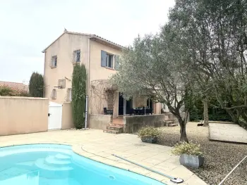 Villa a Carpentras,Villa avec piscine, 10 pers, Carpentras, 145m², 5 ch, jardin, clim, proche Luberon FR-1-767-12 N°975223