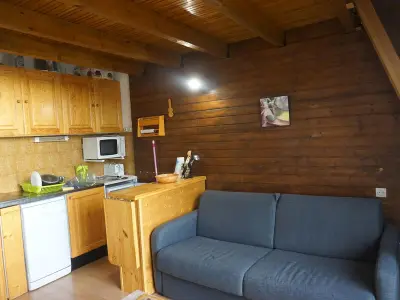 Appartement à Orcières Merlette, Studio Cabine 4 Pers, 50m des Pistes, Parking, Animaux Refusés - L975291