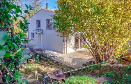 Location Maison 6 personnes à Villes sur Auzon - Photo 1