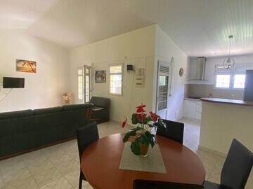 Location Appartement à Les Trois Ilets,Appartement 2 chambres pied dans l'eau 67 m² FR-1-765-6 N°975461