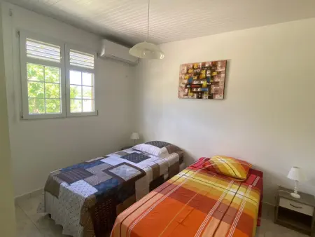 Appartement 2 chambres pied dans l'eau, linge fourni - Photo 5