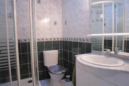Ravinala, Cottage à Vaires-sur-Marne près d'un lac forestier - Photo 13