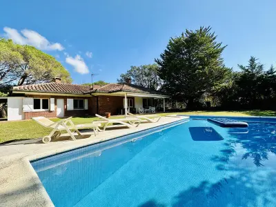 Villa à Santa Cristina d'Aro, Villa avec Piscine Privée à Santa Cristina d'Aro - Proche Plages et Golf Costa Brava - L975778