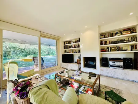 Villa avec Piscine Privée à Santa Cristina d'Aro - Proche Plages et Golf Costa Brava - Photo 11