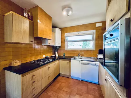 Villa avec Piscine Privée à Santa Cristina d'Aro - Proche Plages et Golf Costa Brava - Photo 17