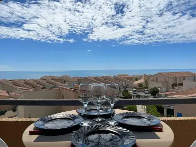 Appartement à Fleury Saint Pierre la Mer, Appartement 4 pers à 800m de la plage avec terrasse et parking privé - L975792