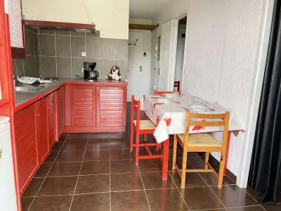 Appartement à Risoul, Studio 5 Pers. à 100m des Pistes, Balcon N/O, Proche Commerces - Risoul 1850 - N°975845