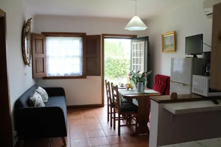 Casa do Pelourinho, Maison à Santa Comba avec Piscine - Photo 1